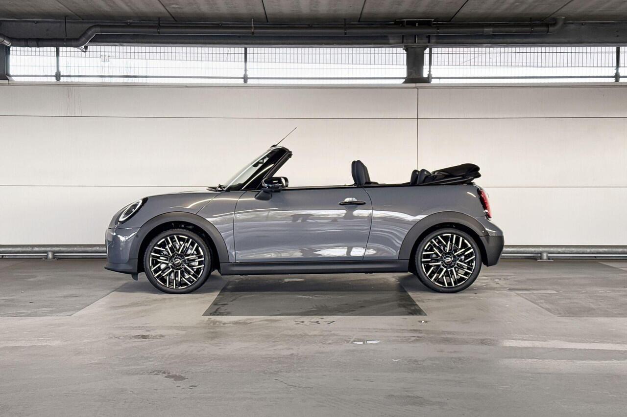 Mini COOPER Cabrio 2.0 C Favoured L - Boost Deals