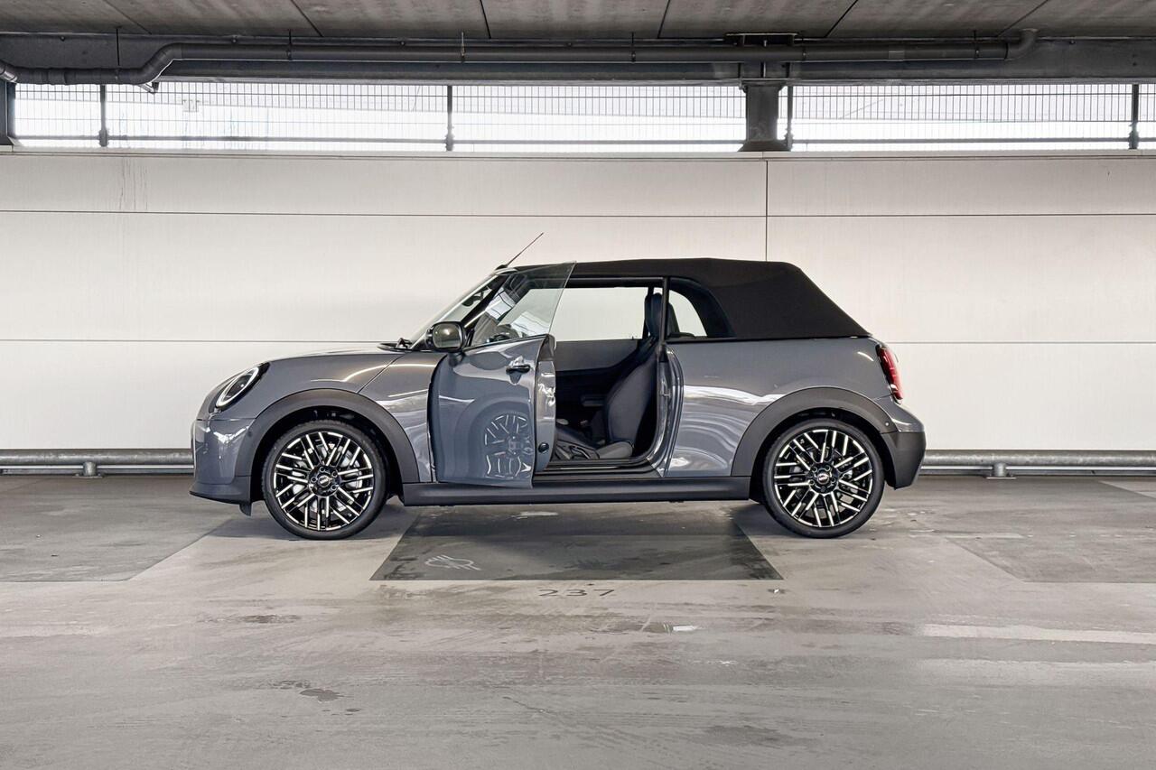 Mini COOPER Cabrio 2.0 C Favoured L - Boost Deals