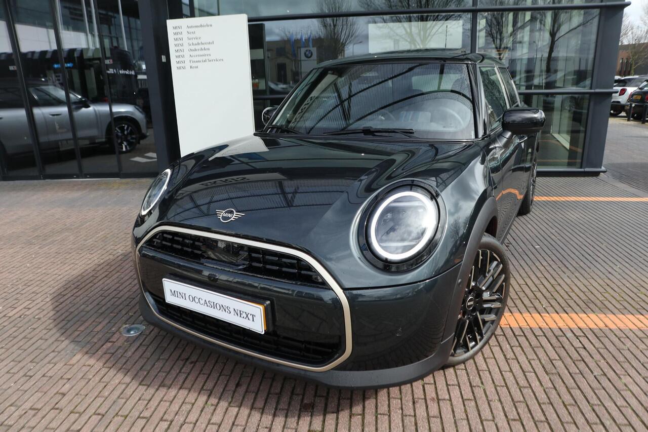 Mini COOPER 5-deurs C | Favoured Trim + Pakket XL