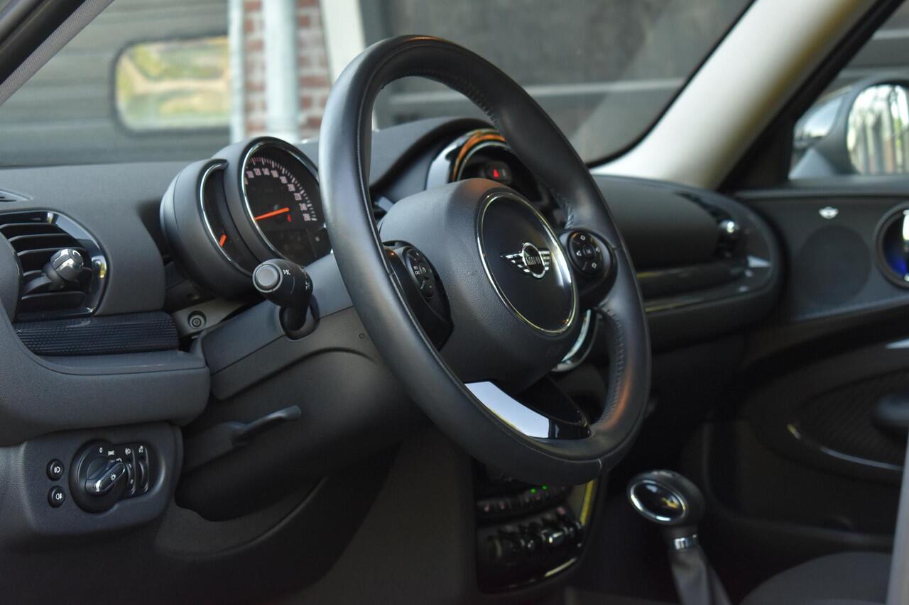 Mini COOPER CLUBMAN Mini 2.0 S Chili Serious Business AUT Carplay Cruise Stoelvw