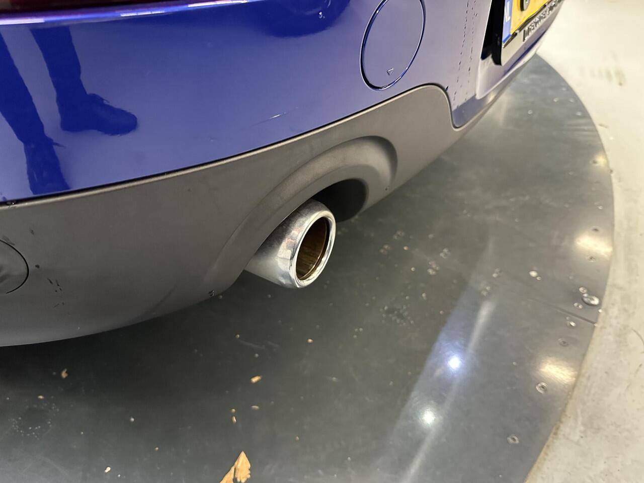 Mini COOPER CLUBMAN Mini 1.5 Business Edition Automaat | Apple Carplay | Navigatie | Clima | NL Auto