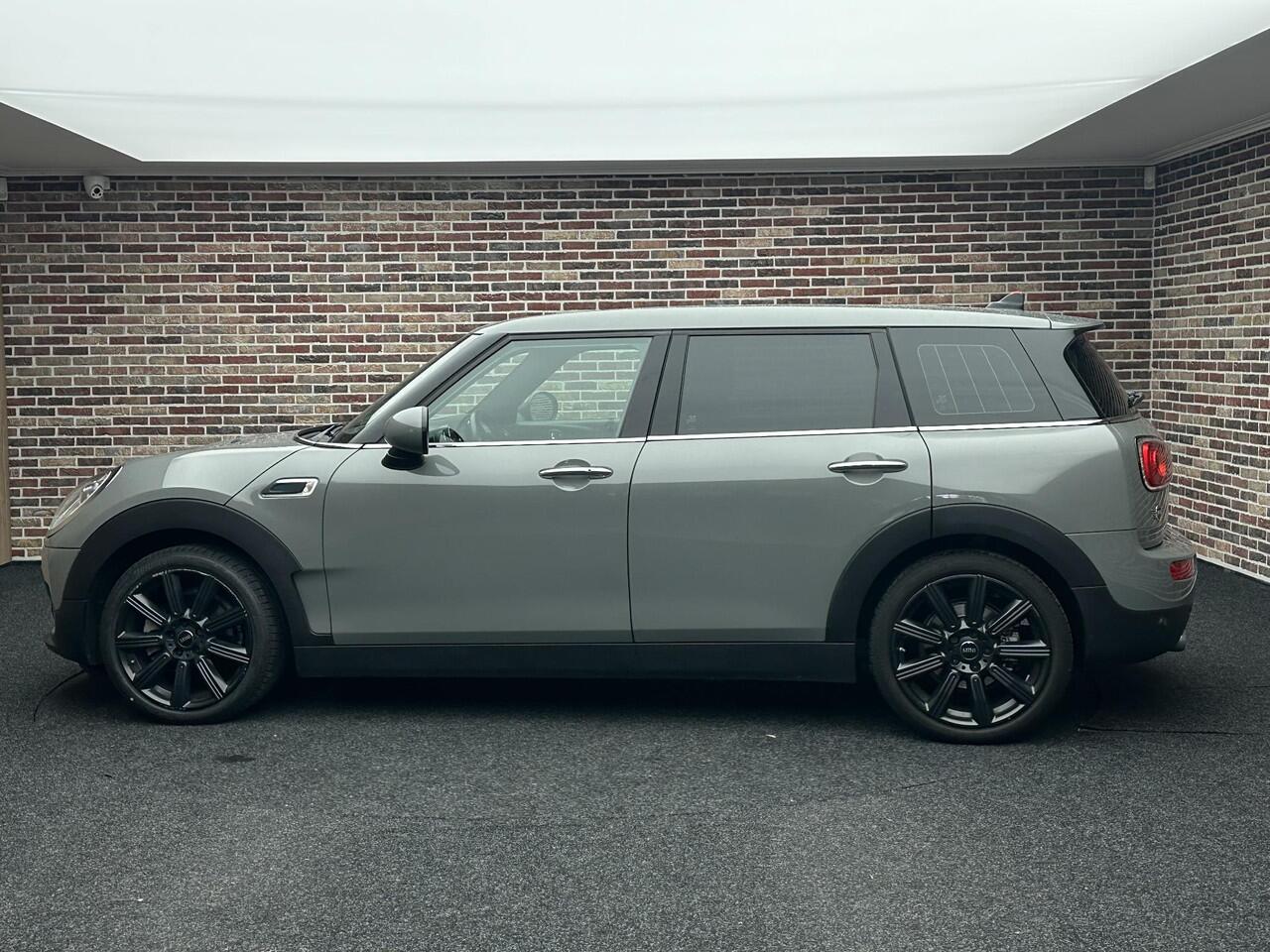 Mini COOPER CLUBMAN 1.5 Business Edition Navi Sfeer NL Auto Dealer Onderhouden