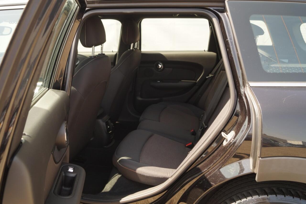 Mini COOPER CLUBMAN 1.5 Business Edition -NAVI-ECC-PDC-