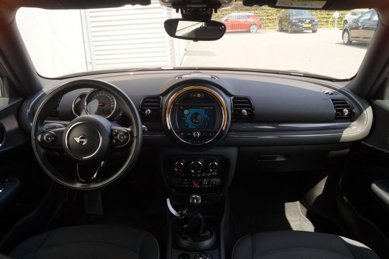 Mini COOPER CLUBMAN 1.5 Business Edition -NAVI-ECC-PDC-
