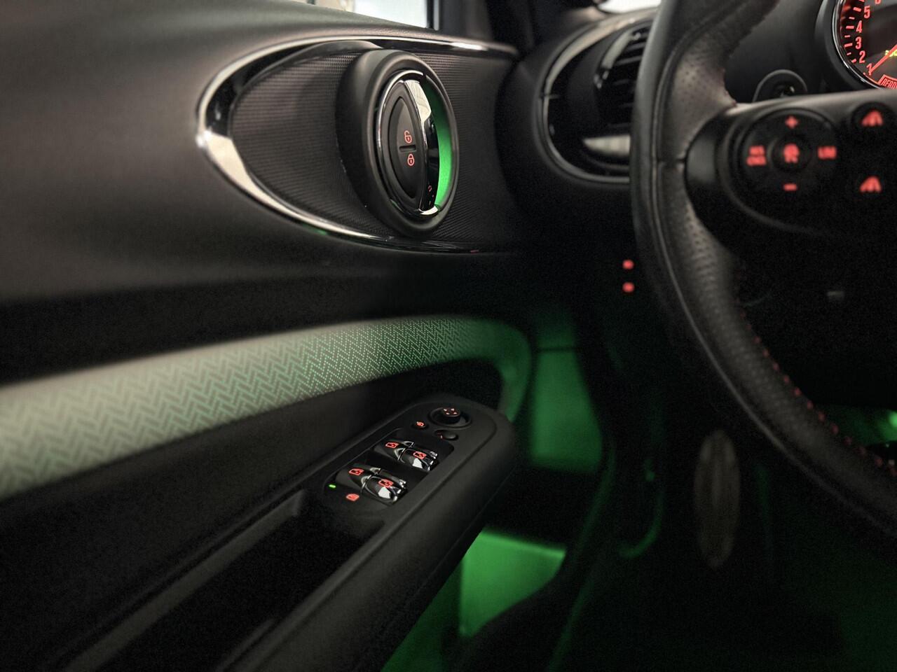Mini COOPER CLUBMAN Mini 2.0 S John Cooper Works |Pano|H/K|ACC|