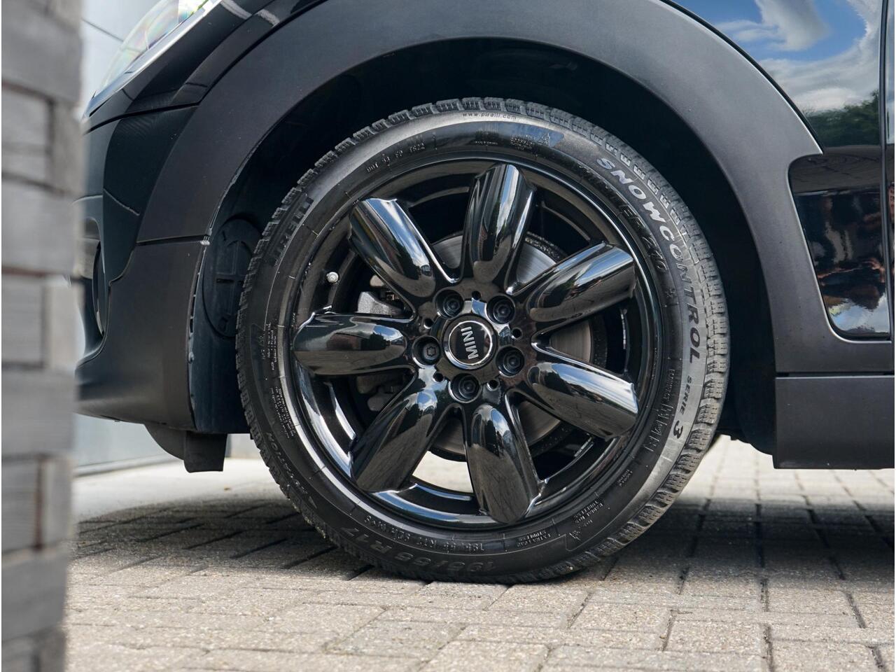 Mini COOPER CLUBMAN 1.5 Business Pakket