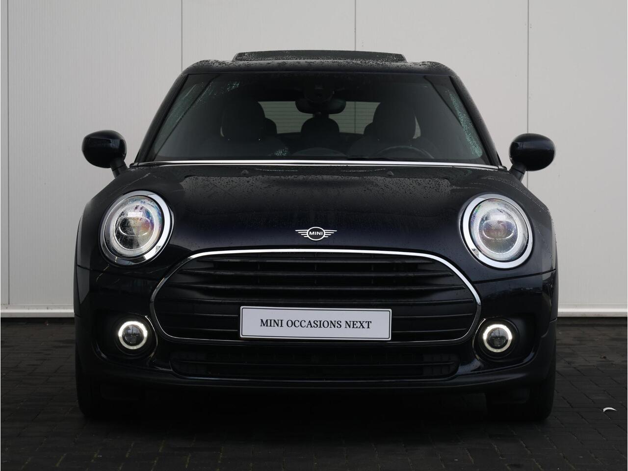 Mini COOPER CLUBMAN Mini 1.5 Business Edition Comfort Access/ Panoramadak/ Cruise Control/ Comfortstoelen/ Getint Glas/ Led-Koplampen