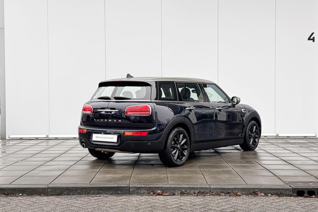 Mini COOPER CLUBMAN Business Edition LED Koplampen / MINI Navigatie / Comfort Acces / Automaat