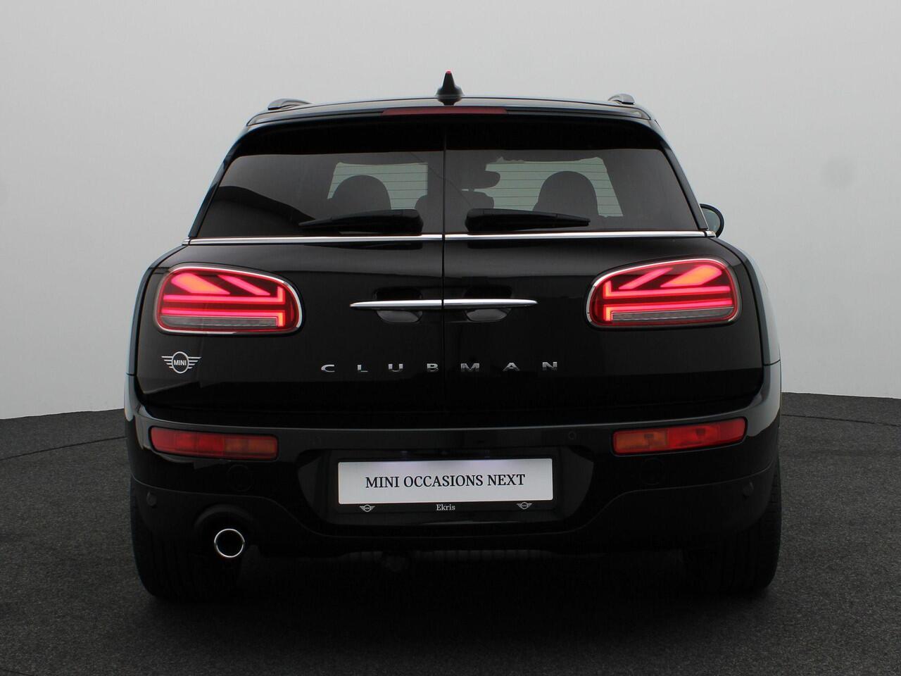 Mini COOPER CLUBMAN Richmond Park Edition + Adaptief Onderstel + Trekhaak + Panoramadak + 18''
