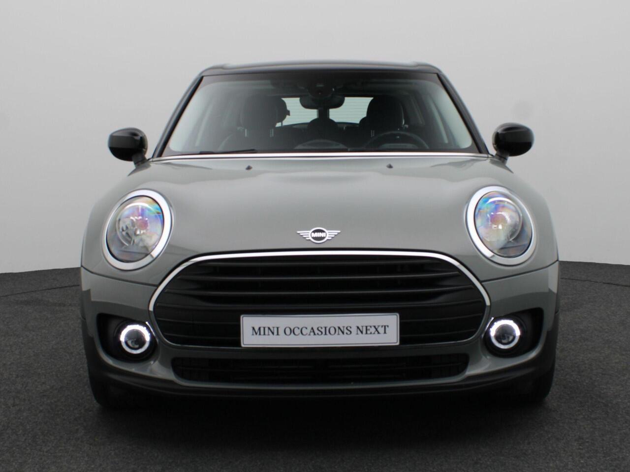 Mini COOPER CLUBMAN Business Edition + Salt + Visibility Package + Sportstoelen + 17''