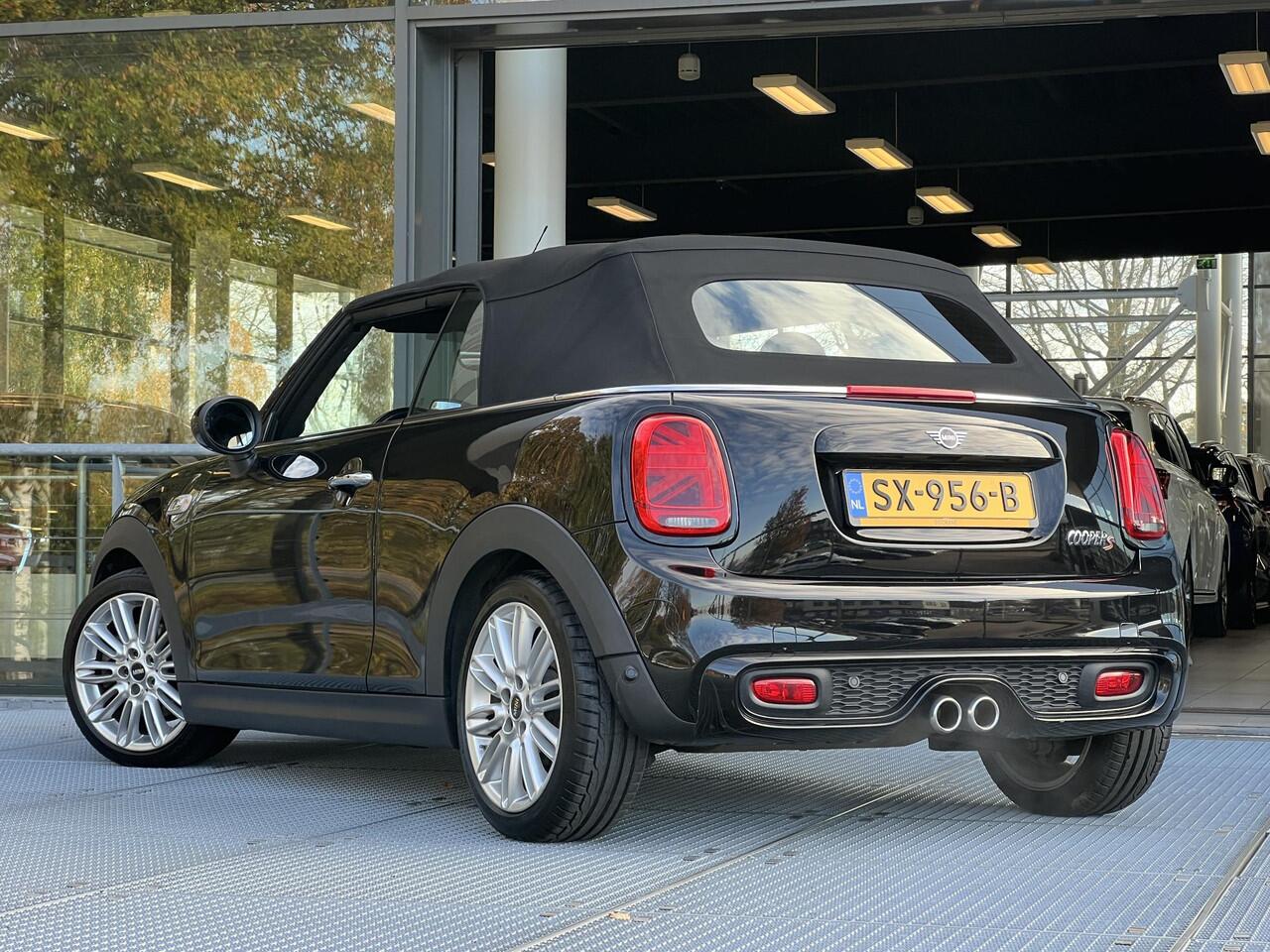 Mini COOPER S Mini Cabrio 2.0 Chili Automaat 192PK | Harman/Kardon | Leder | Navigatie