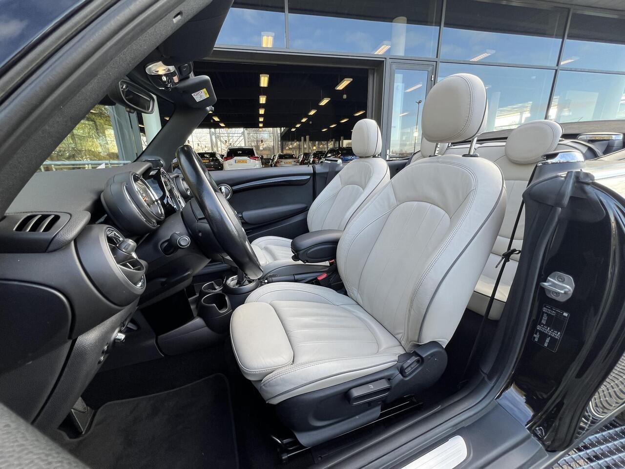 Mini COOPER S Mini Cabrio 2.0 Chili Automaat 192PK | Harman/Kardon | Leder | Navigatie