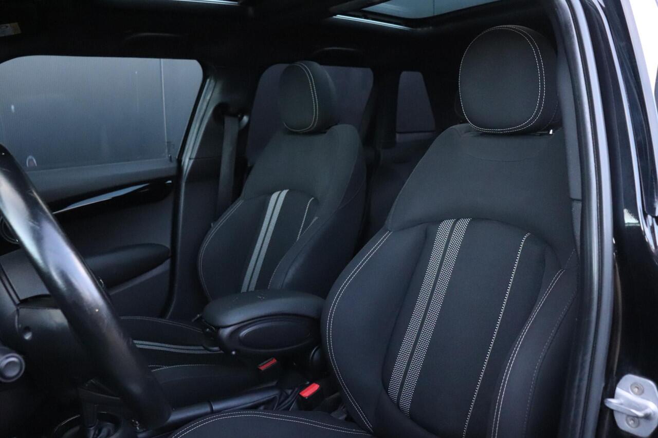 Mini COOPER S Mini 2.0 192 PK | PANO | STOELVERW. | PDC | CRUISE | NAVI | APPLE CARPLAY |