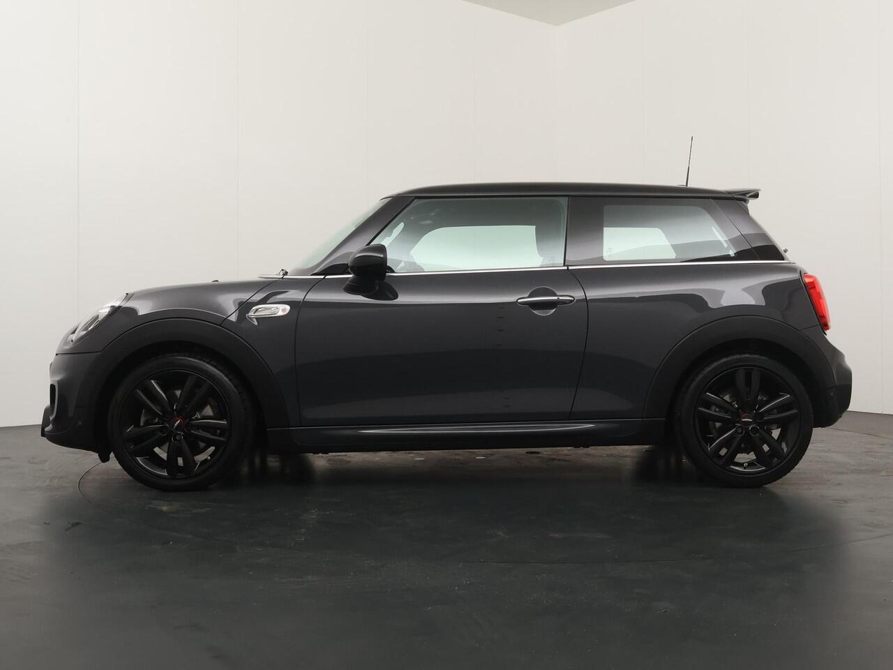 Mini COOPER S 3-deurs | Knightsbridge Edition | JCW-trim | Panoramadak | Comfort access |