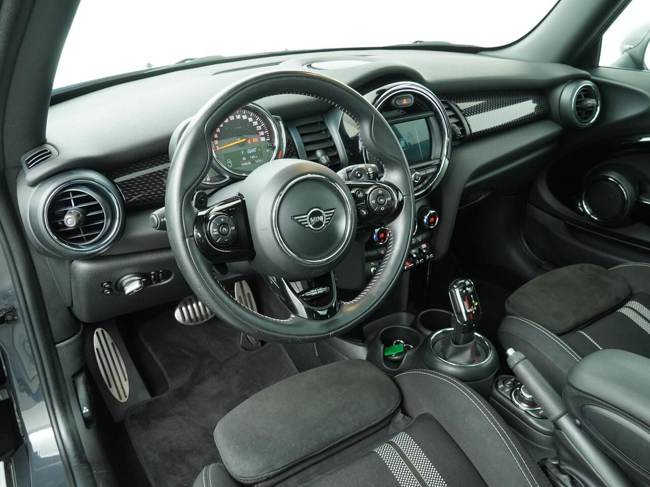 Mini COOPER S 3-deurs | Knightsbridge Edition | JCW-trim | Panoramadak | Comfort access |