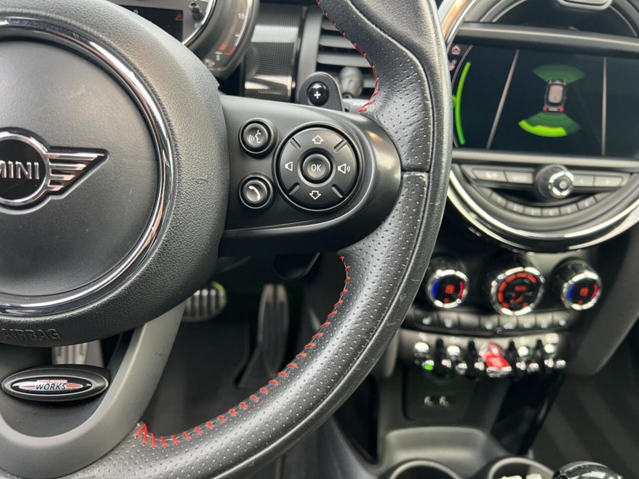 Mini COOPER S John Cooper Works Aut Pano Keyless LED 192 PK JCW Sportstoelen