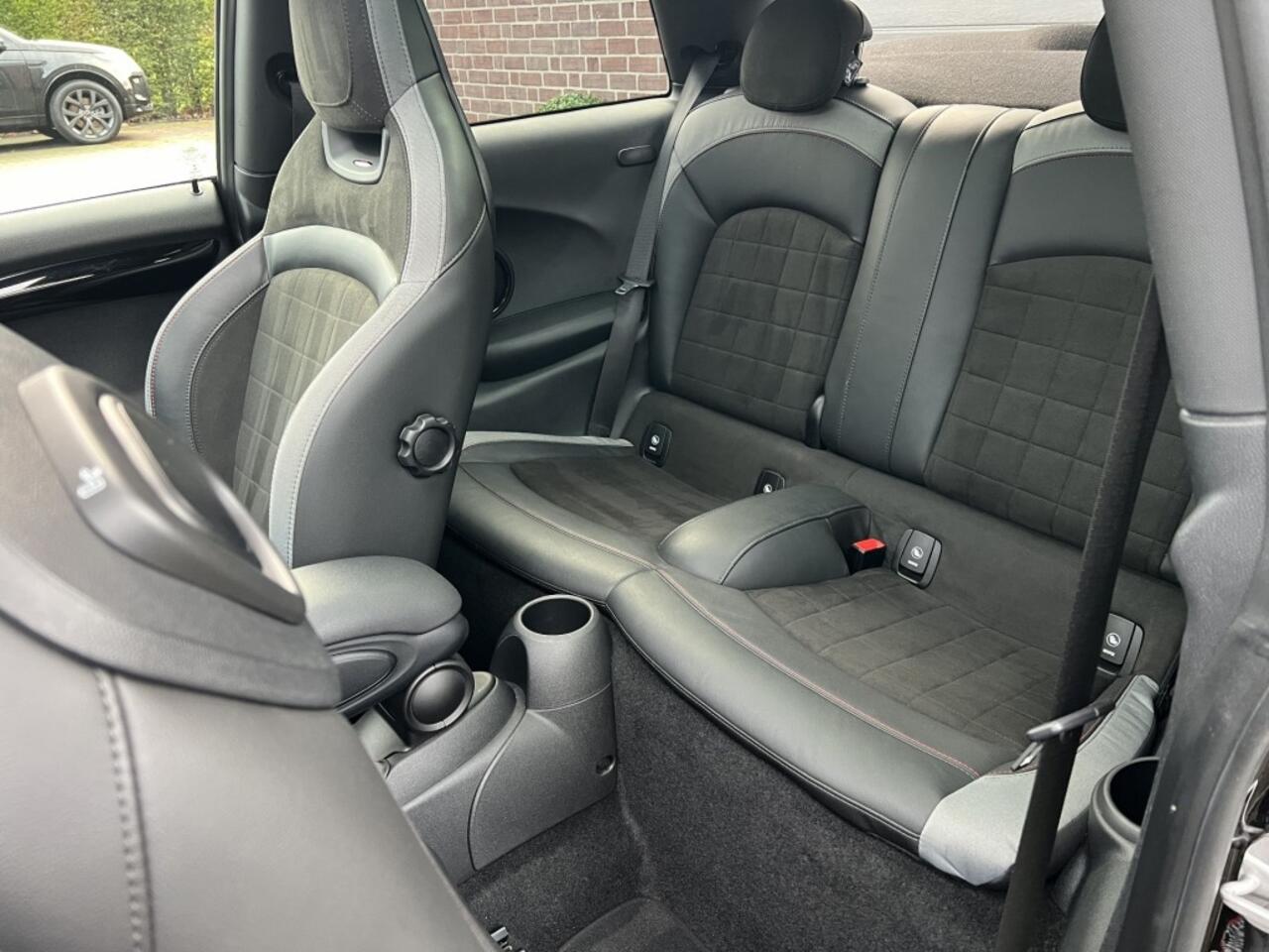 Mini COOPER S John Cooper Works Aut Pano Keyless LED 192 PK JCW Sportstoelen