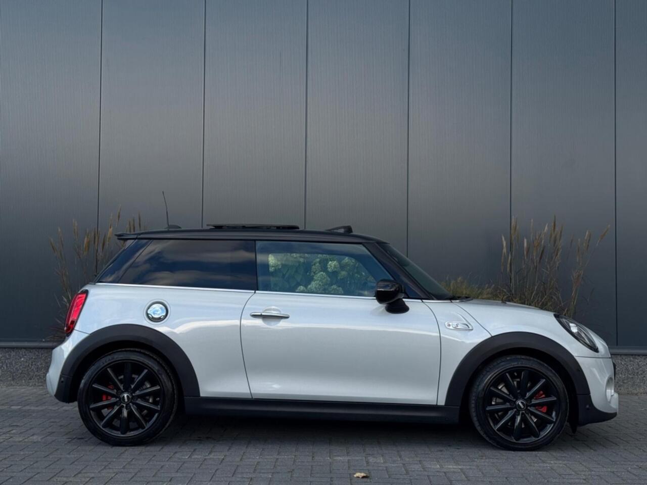 Mini COOPER S 2.0 Pepper 192pk FULL PANO NAVI CAMERA SPORTVELGEN