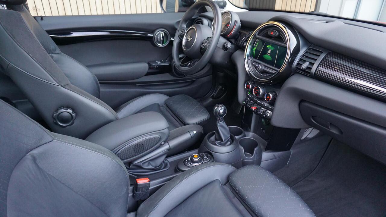 Mini COOPER S 2.0 192pk 3Drs Chili Pano.Dak H&K Leder 17inch LM LED Keyless 48960km!