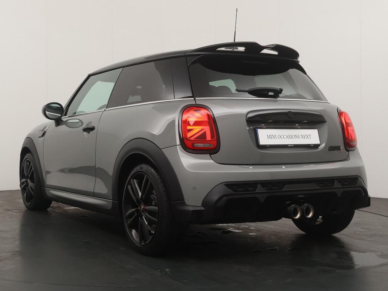 Mini COOPER S 3-deurs Rockingham GT Edition | Stuur- en stoelverwarming | Head-Up Display | Comfort Access | Camera |