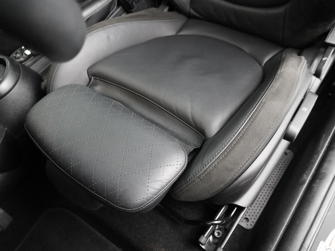 Mini COOPER S 3-deurs Rockingham GT Edition | Stuur- en stoelverwarming | Head-Up Display | Comfort Access | Camera |