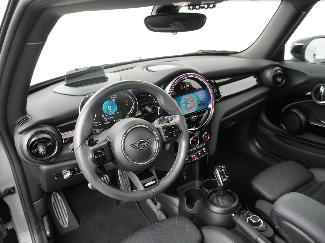 Mini COOPER S 3-deurs Rockingham GT Edition | Stuur- en stoelverwarming | Head-Up Display | Comfort Access | Camera |