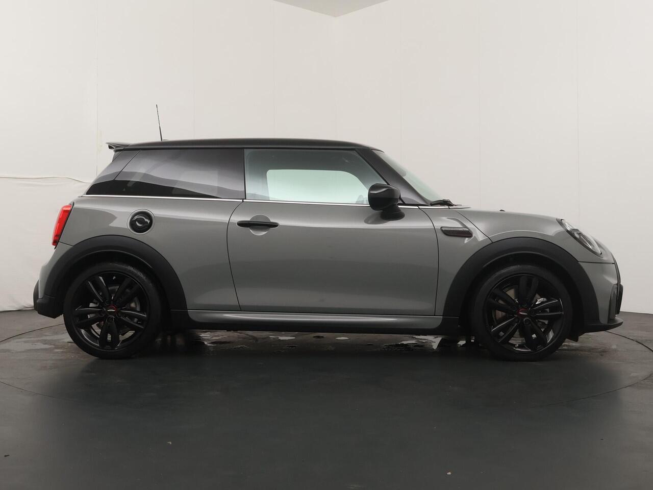 Mini COOPER S 3-deurs Rockingham GT Edition | Stuur- en stoelverwarming | Head-Up Display | Comfort Access | Camera |