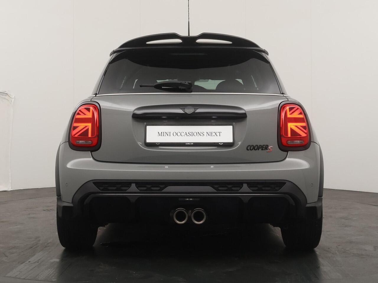 Mini COOPER S 3-deurs Rockingham GT Edition | Stuur- en stoelverwarming | Head-Up Display | Comfort Access | Camera |