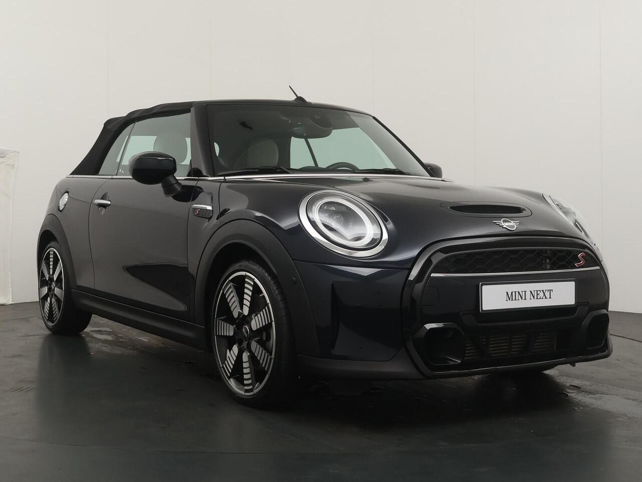Mini COOPER S Cabrio Yours | Stoel-stuurverwarming | Achteruitrijcamera | Comforttoegangssysteem | Harman Kardon |