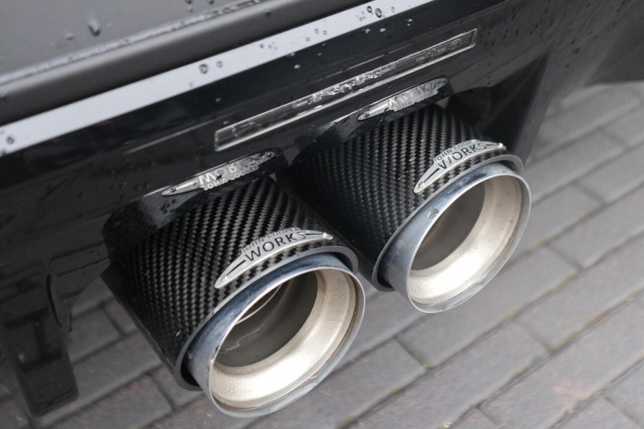 Mini COOPER S Rockingham GT Edition | Panorama Dak | Yours Leder | Achteruitrijcamera | Stuur -en Stoelverwarming