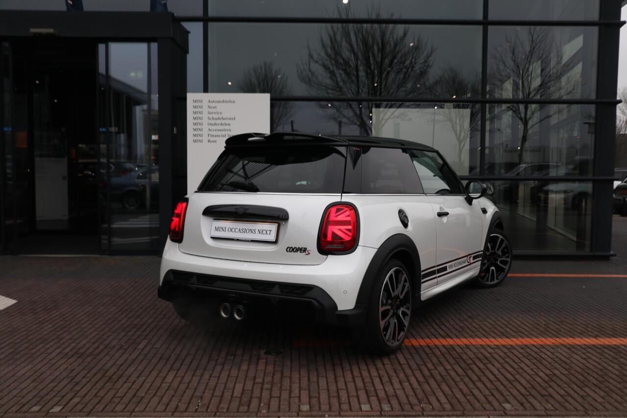 Mini COOPER S Rockingham GT Edition | Panorama Dak | Yours Leder | Achteruitrijcamera | Stuur -en Stoelverwarming