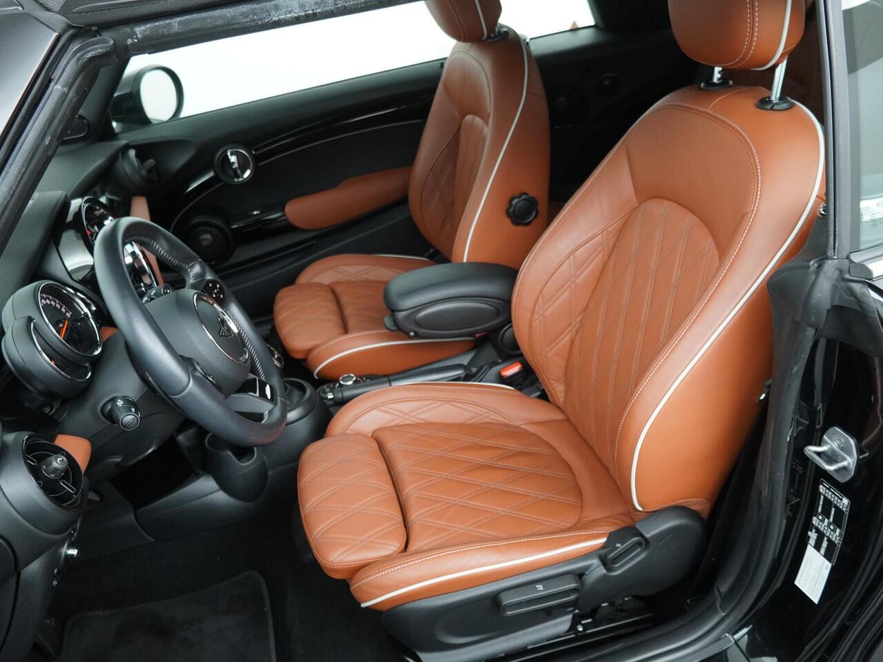 Mini COOPER S Cabrio Rockingham GT Edition | Harman kardon | Stoelverwarming | JCW-pakket