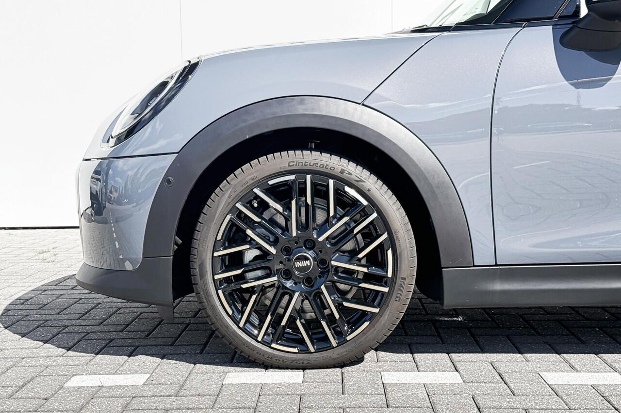 Mini COOPER S Cabrio 2.0 Favoured Pakket XL