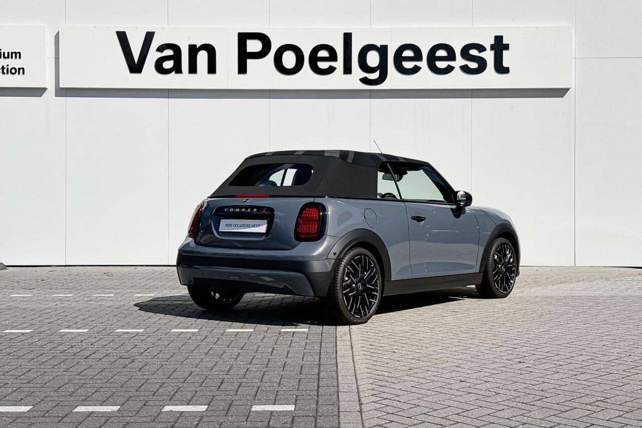 Mini COOPER S Cabrio 2.0 Favoured Pakket XL
