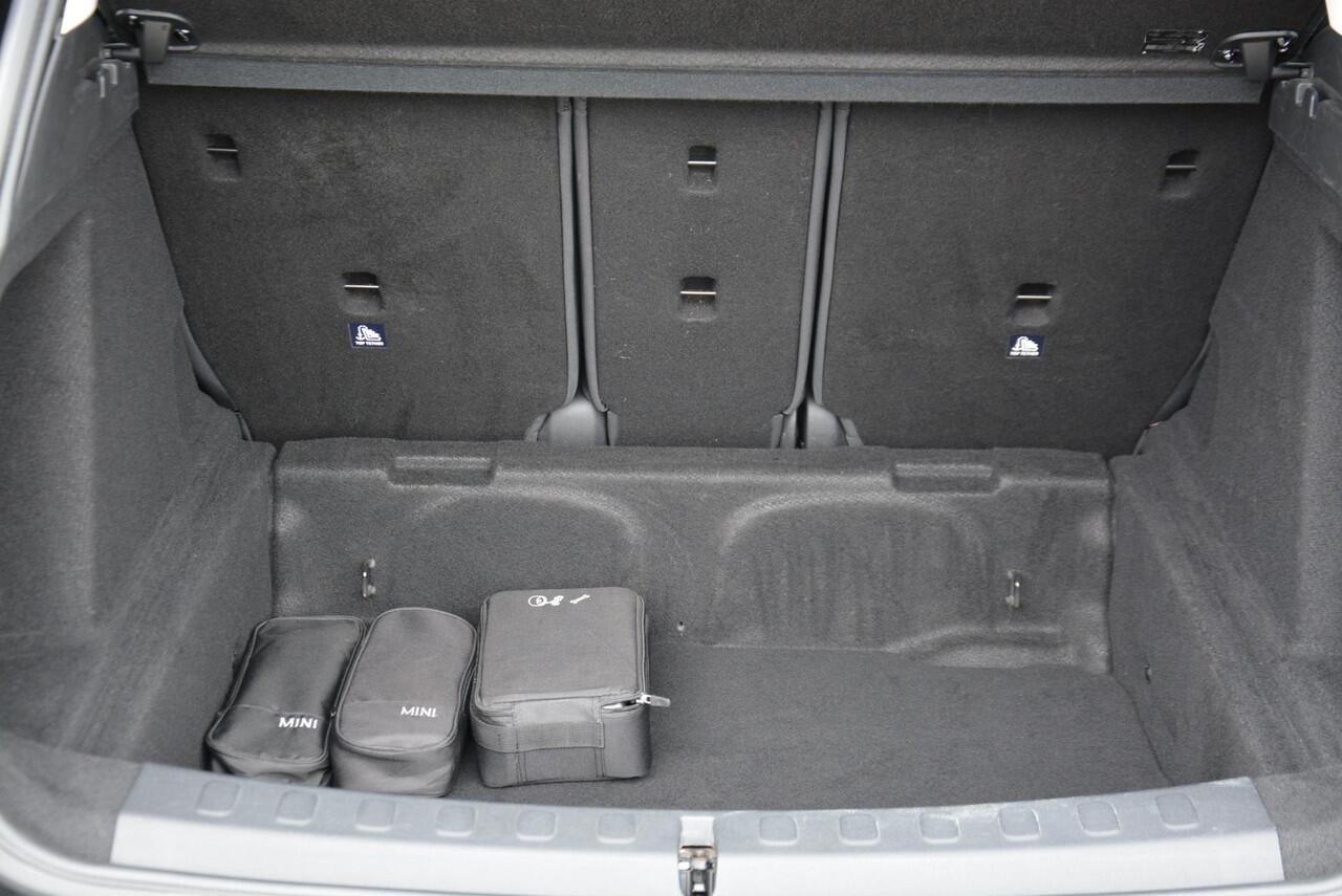 Mini COUNTRYMAN Mini 1.5 One Automaat | Slechts 29000 km | 2de eigenaar