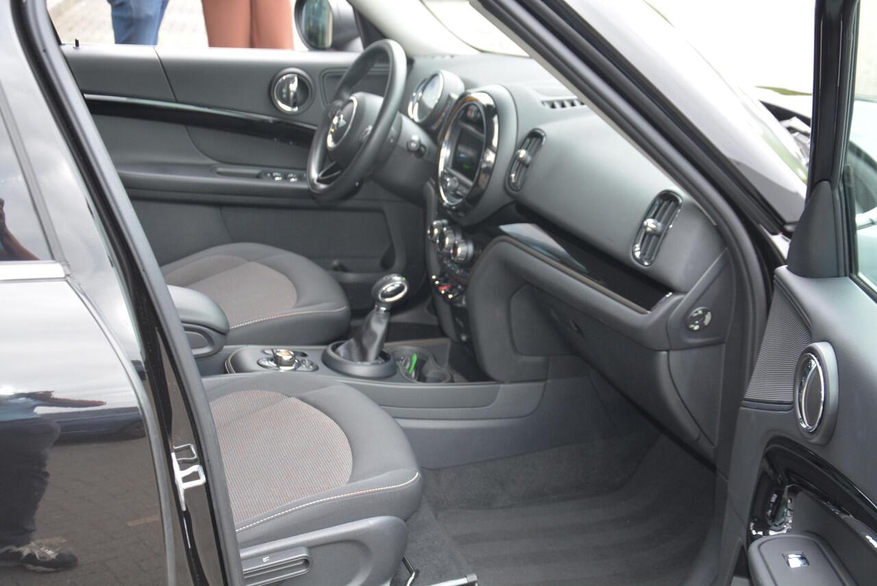 Mini COUNTRYMAN Mini 1.5 One Automaat | Slechts 29000 km | 2de eigenaar