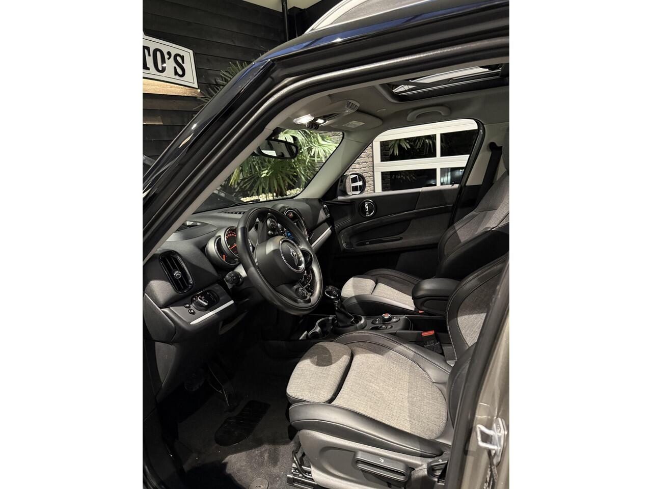 Mini COUNTRYMAN Mini 2.0 Cooper S E ALL4 Chili Panoramadak stoelverwar