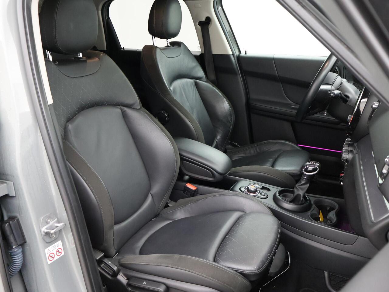 Mini COUNTRYMAN Mini 1.5 COOPER 136 PK ALL4 4WD AUT. + TREKHAAK 1700 KG | LEDER | STOELVERW. | LED | NAVIGATIE | 18 INCH