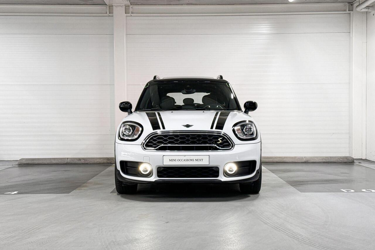Mini COUNTRYMAN SE All4 | Panoramadak |18"Pin Spoke zwart | Achteruitrijcamera | Parkeersensoren | Apple CarPlay