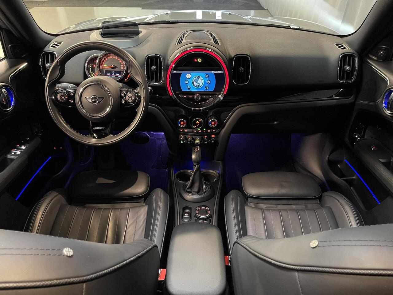Mini COUNTRYMAN Mini 1.5 Cooper S E ALL4 Chili 18"/Panoramadak/Adaptieve cruise/Leder + memory + stoelverwarming/Harman Kardon/Keyless/Elektrische klep/Head-up/Camera