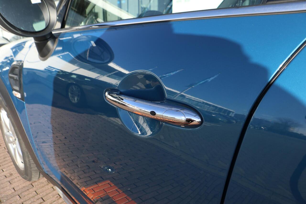 Mini COUNTRYMAN 1.5 Cooper Dutch Made Edition