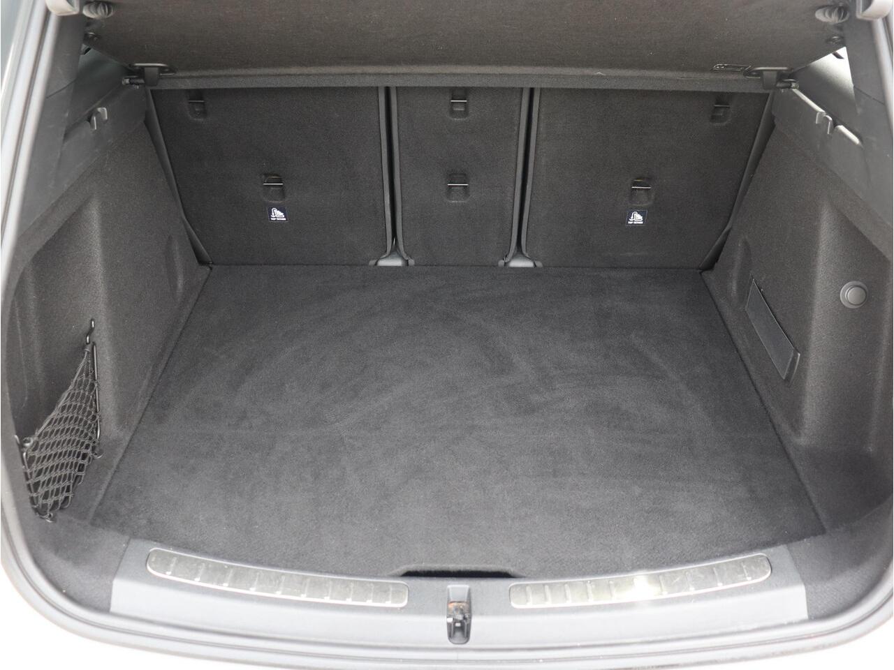 Mini COUNTRYMAN John Cooper Works ALL4 | MINI Excitement Pakket | Panodak | Harman Kardon | Achteruitrijcamera | Adaptief onderstel | Comfort Access | Head-Up | 19''LMV