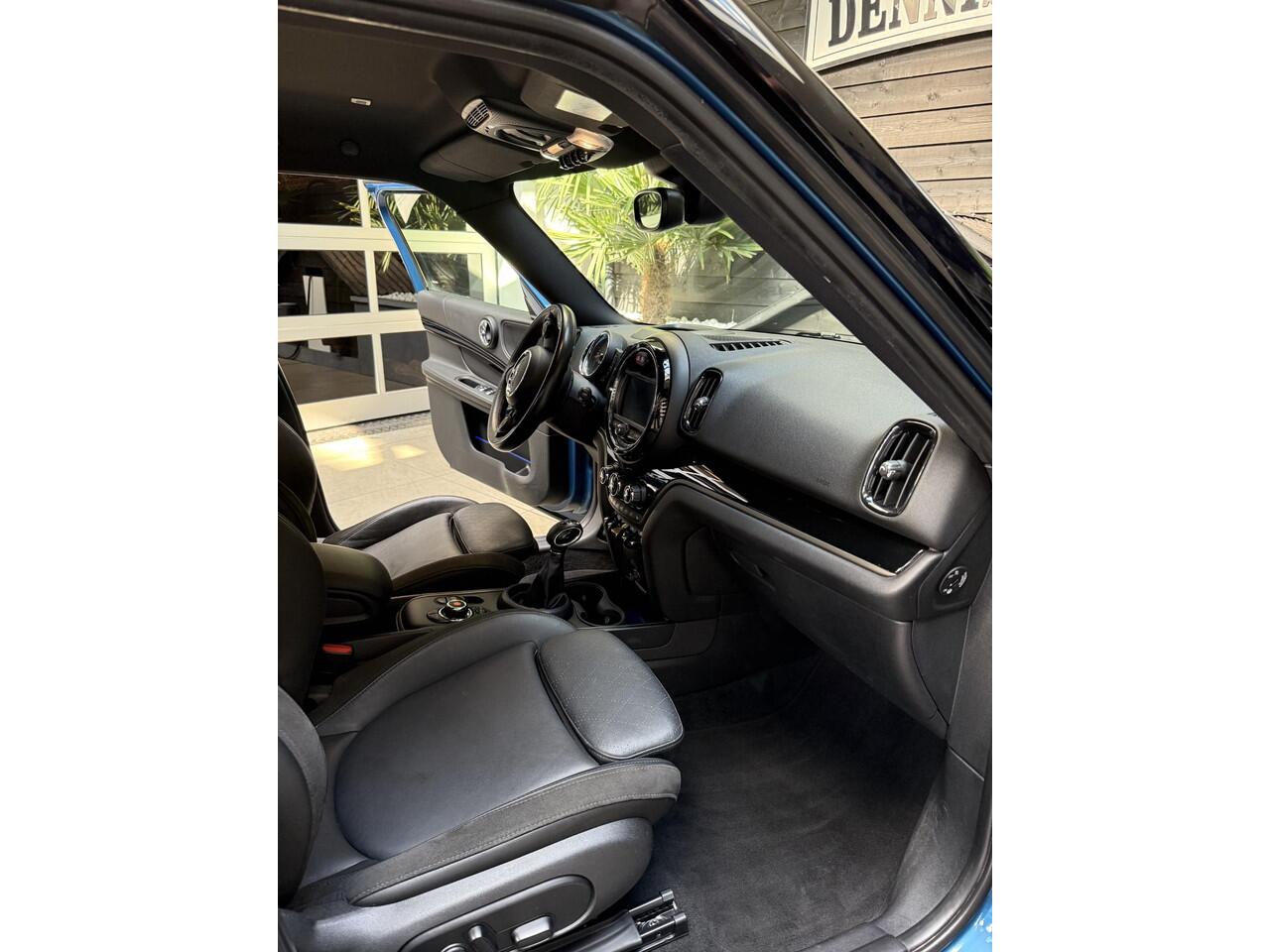 Mini COUNTRYMAN Mini 2.0 Cooper S ALL4 hybride John Cooper Works