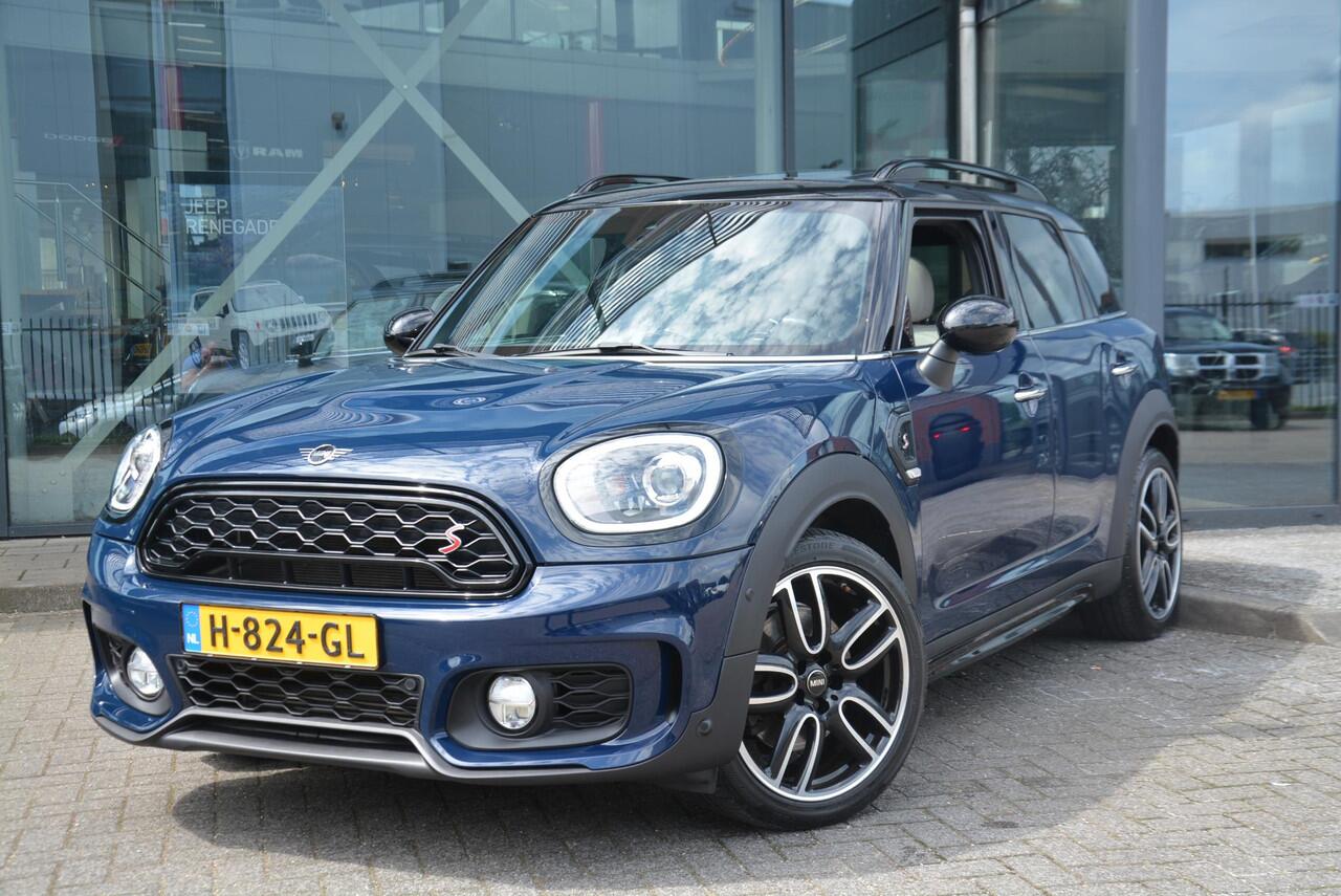 Mini COUNTRYMAN Mini 2.0 Cooper S Knightsbridge Edition | Pano | NAP | Harman Kardon | Trekhaak