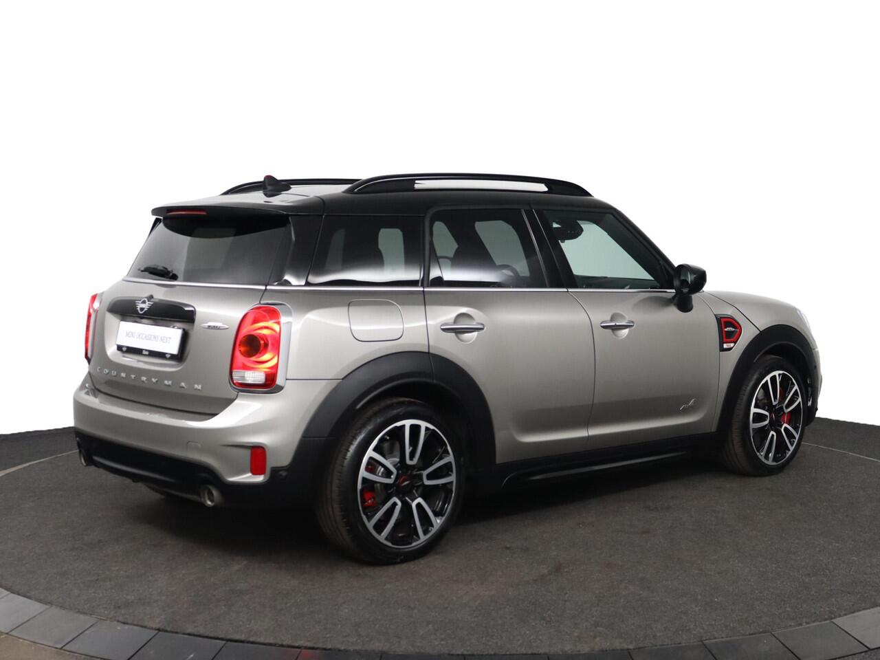 Mini COUNTRYMAN Mini 2.0 John Cooper Works ALL4 Chili | Harman Kardon | Comfort Access | head-up display |