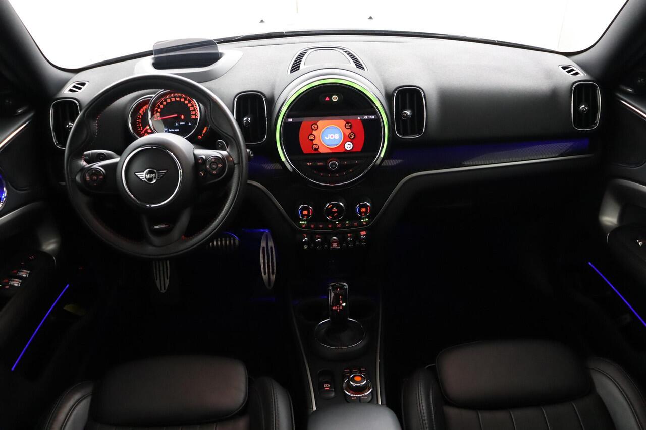 Mini COUNTRYMAN Mini 2.0 John Cooper Works ALL4 Chili | Harman Kardon | Comfort Access | head-up display |
