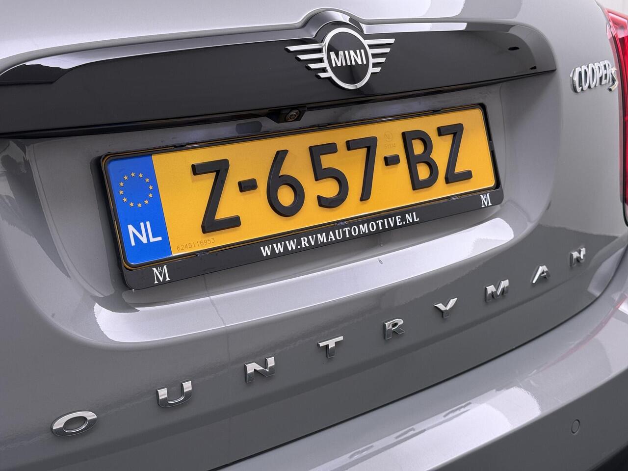 Mini COUNTRYMAN Mini 1.5 Cooper S E ALL4 VAN ¤ 28.900,- VOOR ¤ 24.877 ,- UW LENTEVOORDEEL ¤ 4.023,-PHEV Plug-in Hybride | Direct Rijklaar & Leverbaar | Panorama Dak | Stoelverwarming | Adaptieve Cruise Control | CarPlay & Camera | 12 Mnd BOVAG Garantie