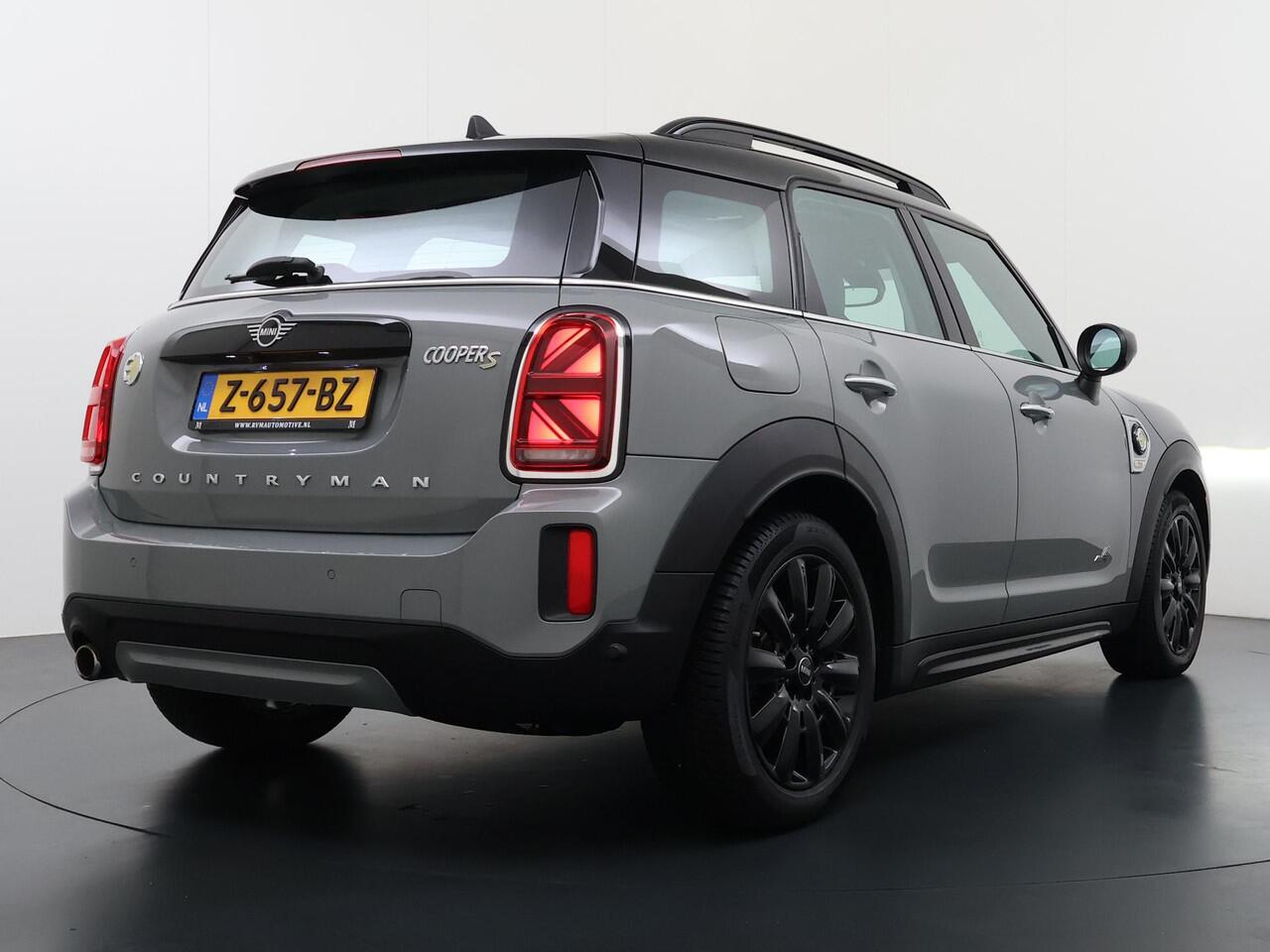 Mini COUNTRYMAN Mini 1.5 Cooper S E ALL4 VAN ¤ 28.900,- VOOR ¤ 24.877 ,- UW LENTEVOORDEEL ¤ 4.023,-PHEV Plug-in Hybride | Direct Rijklaar & Leverbaar | Panorama Dak | Stoelverwarming | Adaptieve Cruise Control | CarPlay & Camera | 12 Mnd BOVAG Garantie