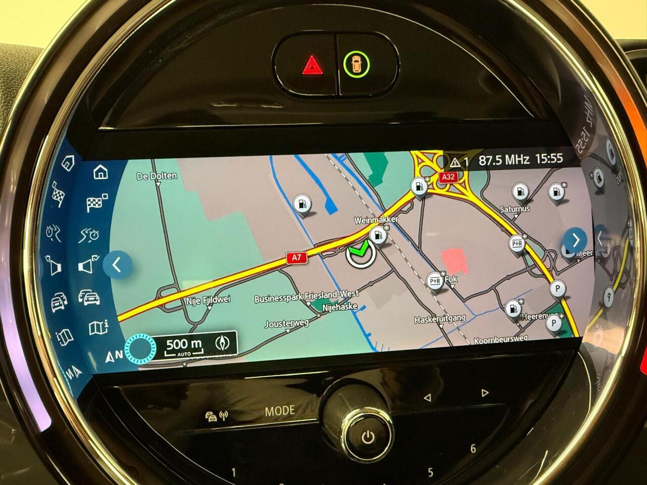 Mini COUNTRYMAN One Trekhaak / Cruise control / LED / Navigatie / Isofix / Alu wielen 18 inch JCW