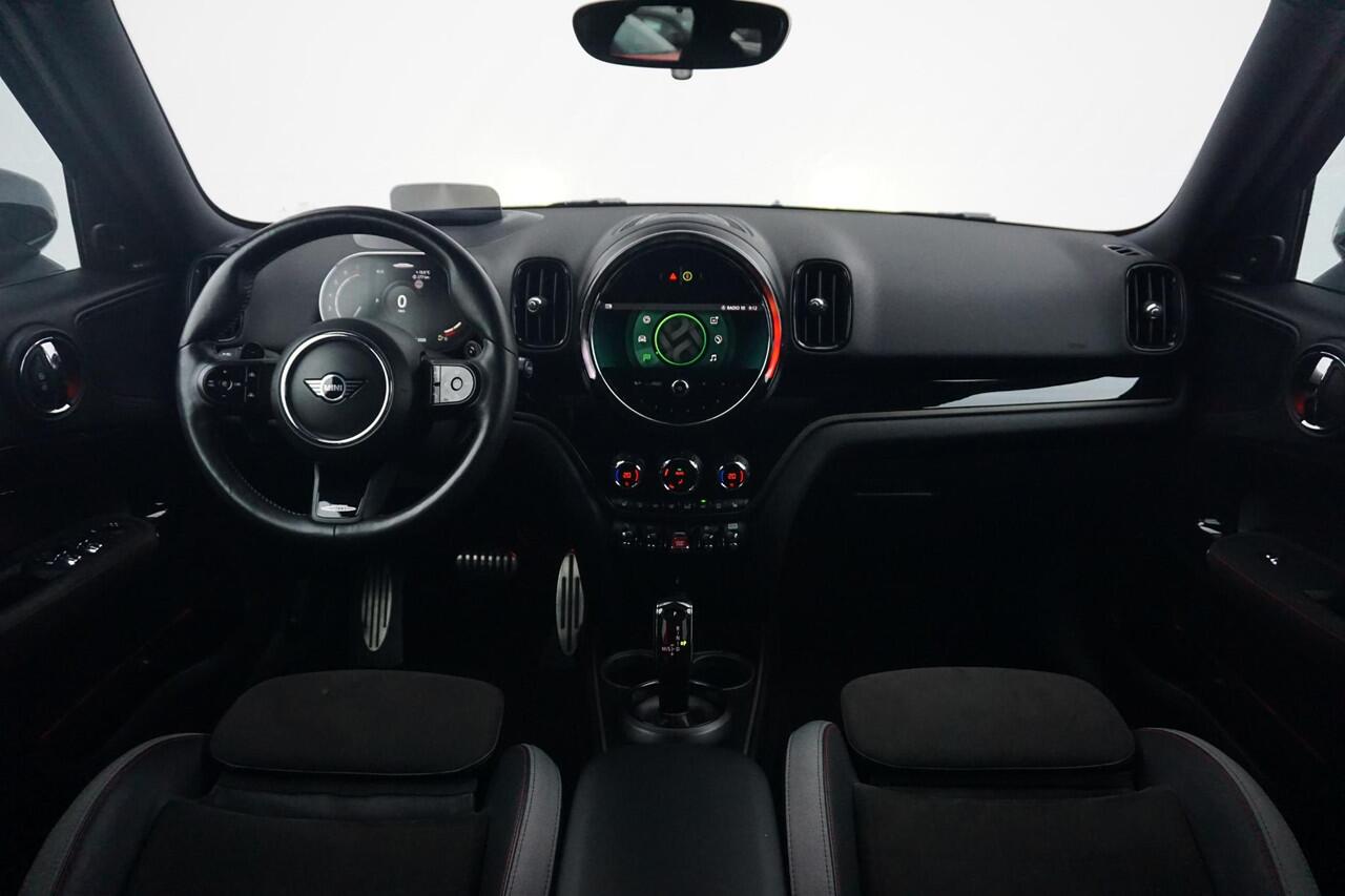 Mini COUNTRYMAN John Cooper Works ALL4 Chili | Head-Up Display | Harman Kardon | MINI Connected XL | Driving Assistant | Panoramadak | Comfort Access | Adaptive Cruise Control